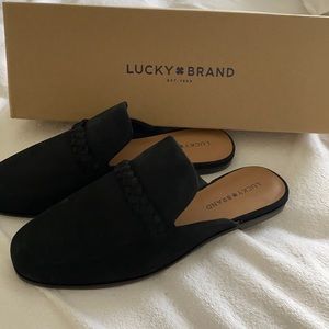 Brand new! Lucky brand black suede slides 🖤